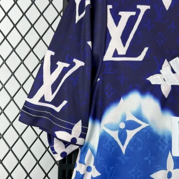 Camiseta Louis Vuitton Edición Conjunta del Real Madrid 2025/26 - Image 3