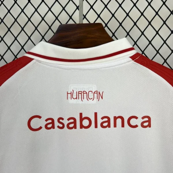 Camiseta de local del Club Atlético Huracán 2025/26 - Image 9