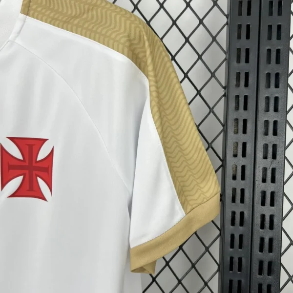 Camiseta de aficionado blanco y dorado del Vasco da Gama 2025/26 - Image 5