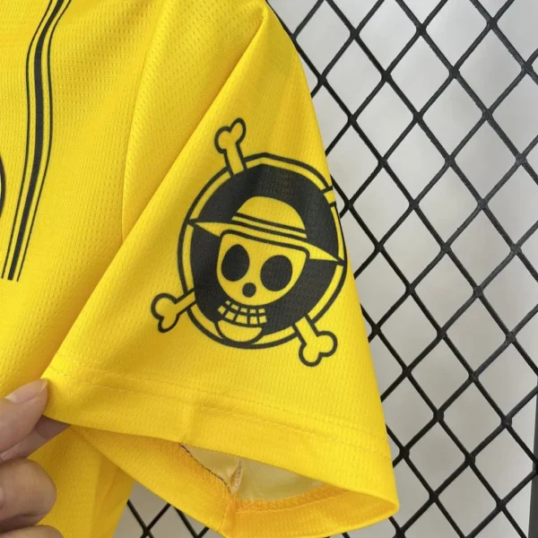 Camiseta del Borussia Dortmund 2025/26 edición colaborativa One Piece - Image 6