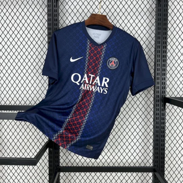 Camiseta local del Paris Saint Germain 2025/26