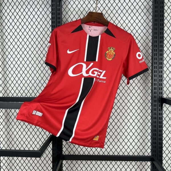 Camiseta local del RCD Mallorca 2025/26