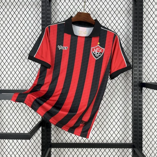 Camiseta local del Vitoria 2025/26