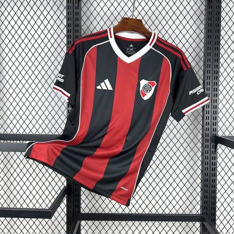 Camiseta visitante de River Plate 2025/26