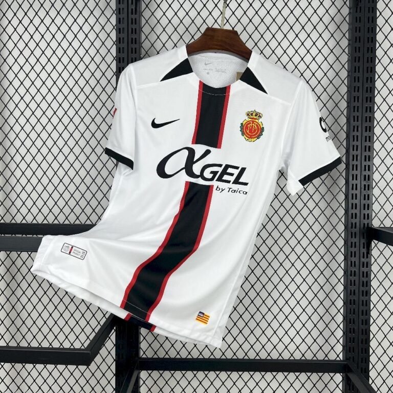 Camiseta visitante del RCD Mallorca 2025/26