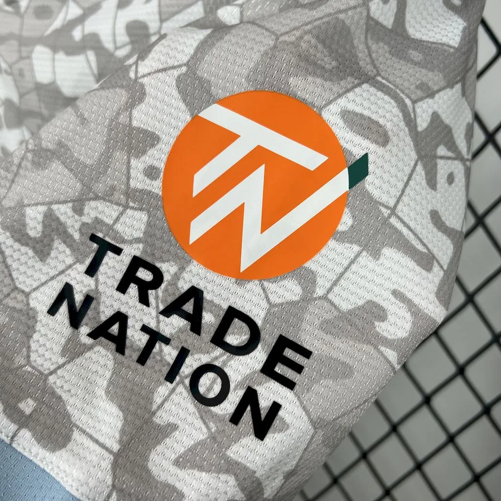 Aston Villa 2025/26 Tercera equipacion - Image 7