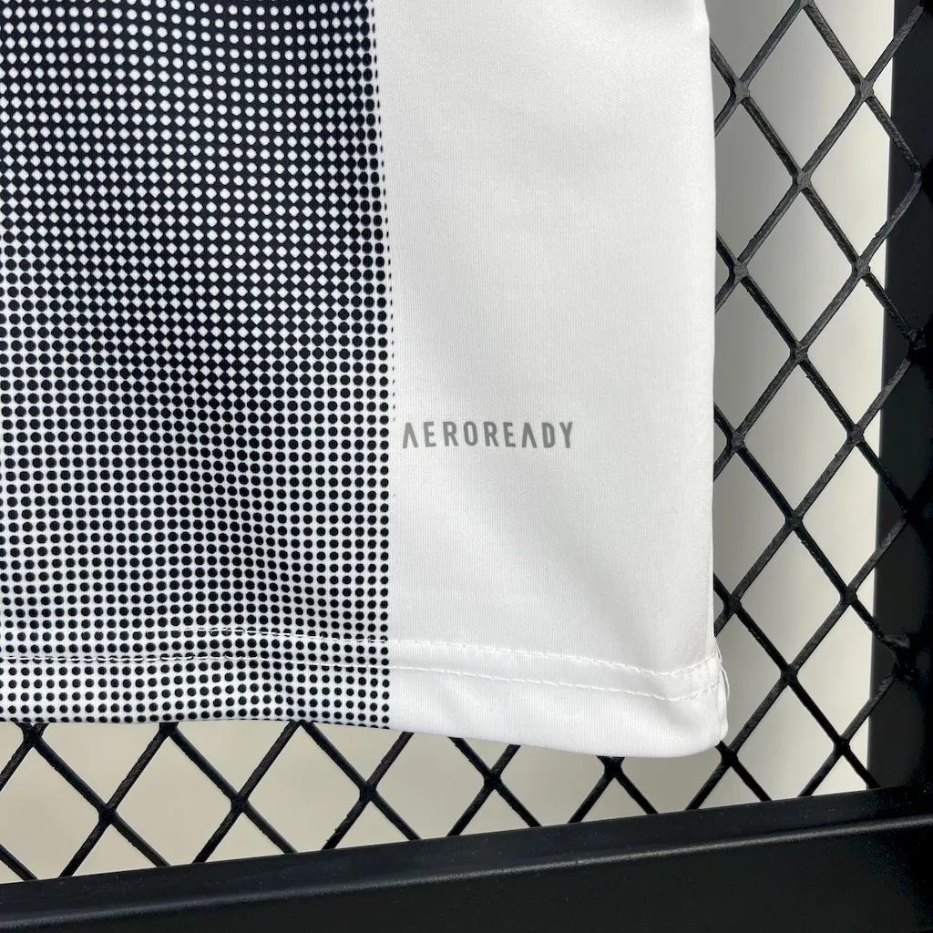 Camiseta local del Newcastle United 2025/26 - Image 7