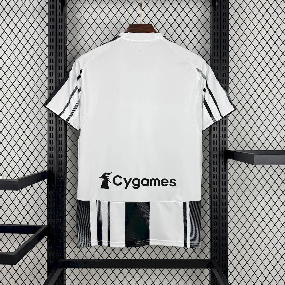 Camiseta local de la Juventus 2025/26 con nuevos patrocinadores - Image 8