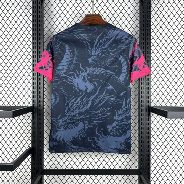 Camiseta Barcelona 2025/26 edición Dragón Negro Rojo - Image 8