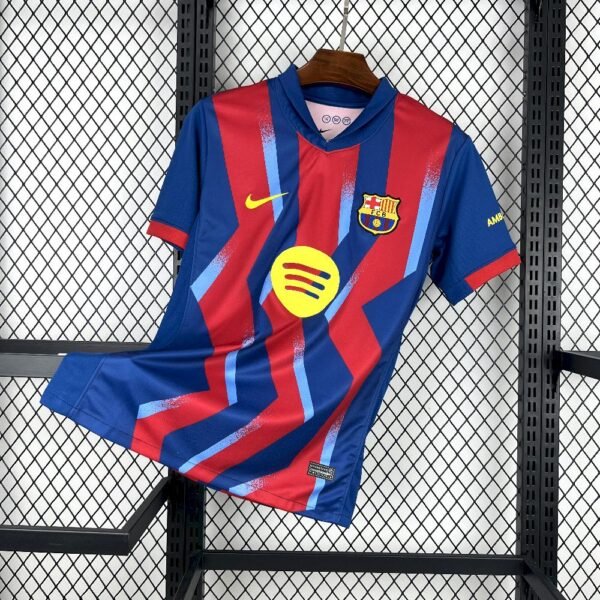 Camiseta cuarta equipacion del Barcelona 2025/26