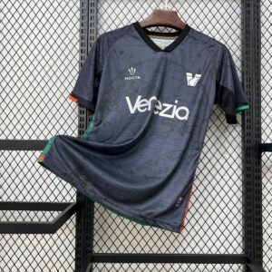 Camiseta local del Venezia FC 2025/26