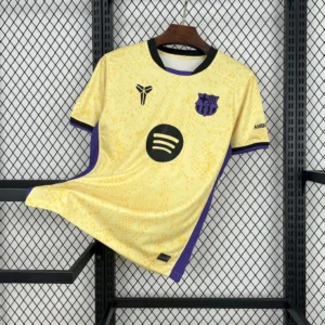 Camiseta visitante del Barcelona edicion conjunta Kobe Bryant Mamba Series 2025/26