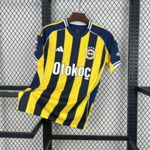 Camiseta local del Fenerbahce 2025/26