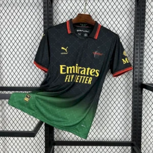 Camiseta negra de marca compartida del AC Milan 2025/26