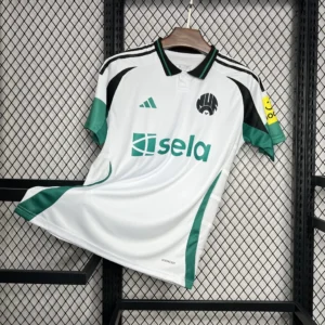 Tercera camiseta del Newcastle United 2024/25