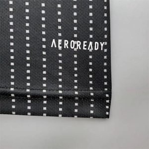 Camiseta retro de visitante del Bayern Munich 2021/22 - Image 7