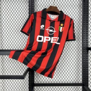 Camiseta retro de local del AC Milan 1996/97