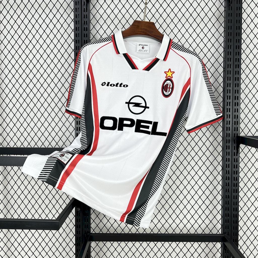 Camiseta retro de visitante del AC Milan 1997/98