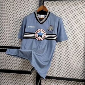 Camiseta retro de visitante del Newcastle United 1996/97