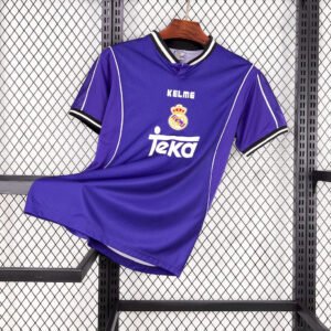 Camiseta retro de visitante del Real Madrid 1997/98