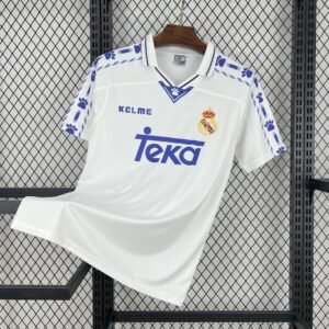 Camiseta retro del Real Madrid 1996/97 local