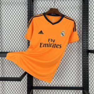 amiseta retro del Real Madrid 2013/14 tercera equipacion