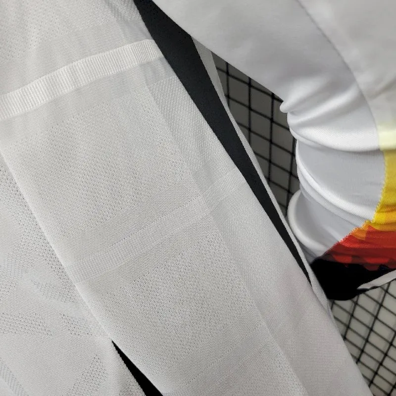 Camiseta de manga larga de local de Alemania para la Eurocopa 2024/25 version jugador - Image 4