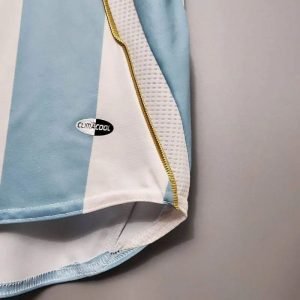 Camiseta Retro Argentina 2006 Local - Image 4