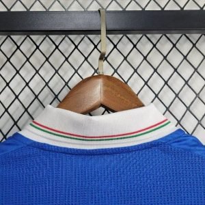 Camiseta retro local de Italia para la Eurocopa 2012 - Image 9