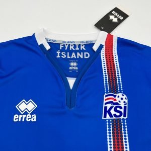 Camiseta retro local de Islandia 2016/17 - Image 3