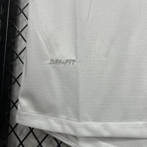 Camiseta retro local de Polonia 2012 - Image 6