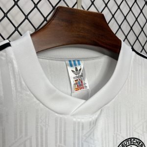 Camiseta retro de local de la Copa del Mundo de Alemania 1990 - Image 3