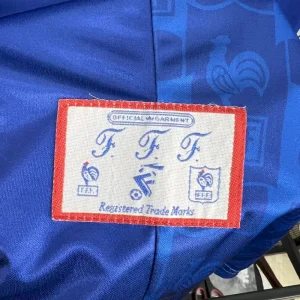 Camiseta retro local de Francia 1996 - Image 8