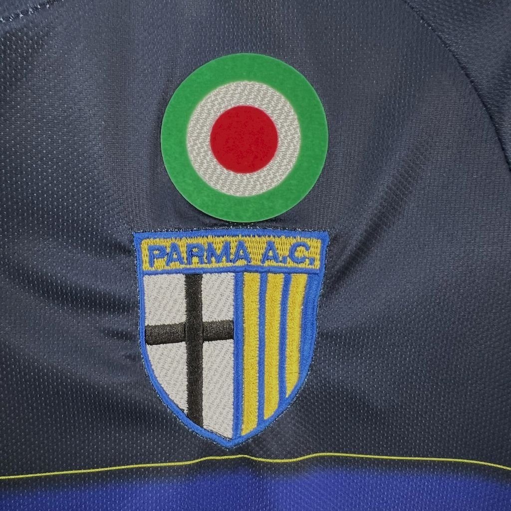 Camiseta retro Parma Calcio 1999/00 segunda equipacion - Image 4