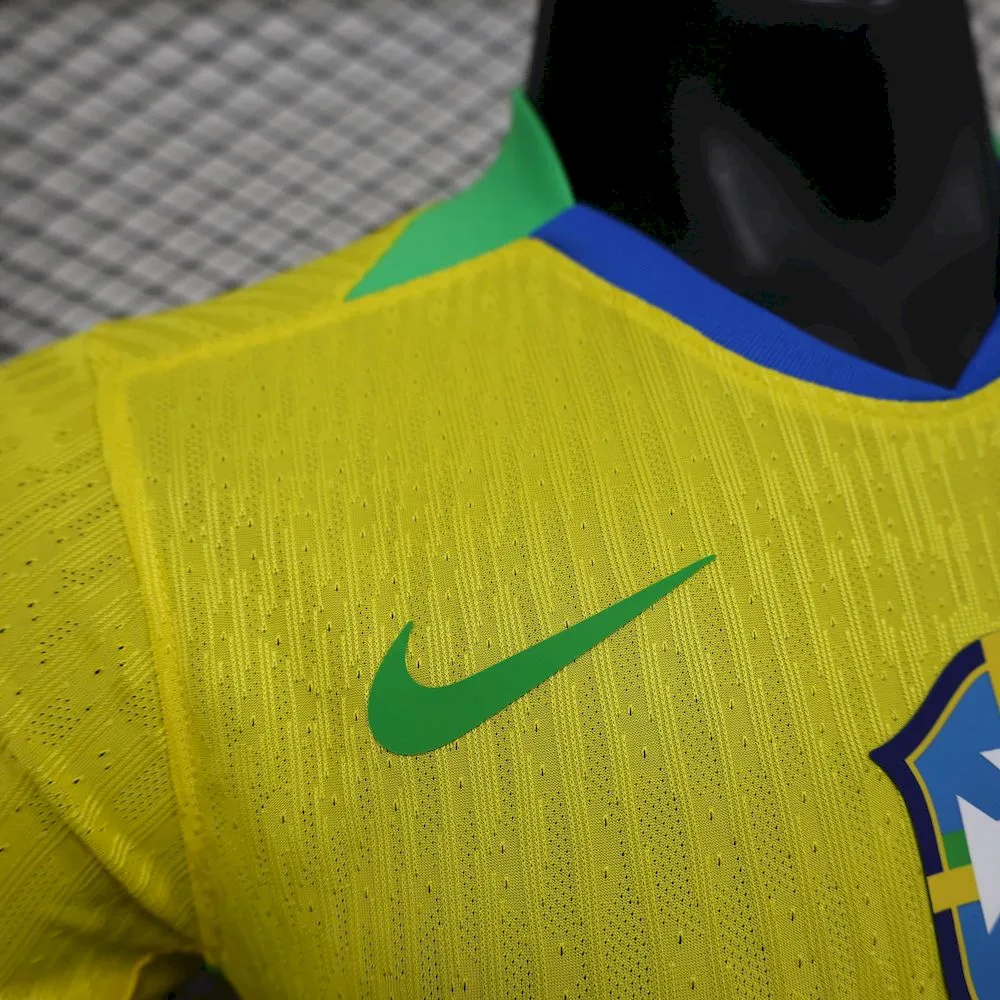Camiseta local de Brasil 2025/26 versión jugador - Image 4