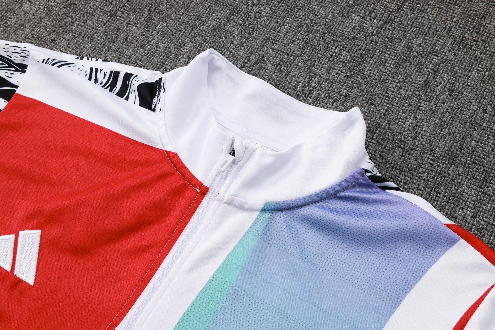 Conjunto unisex Arsenal 2024/25 de media cremallera para adulto 8156 - Image 2