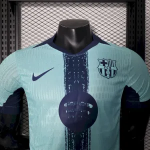 Camiseta de entrenamiento prepartido del Barcelona 2025/26 Version Jugador - Image 3