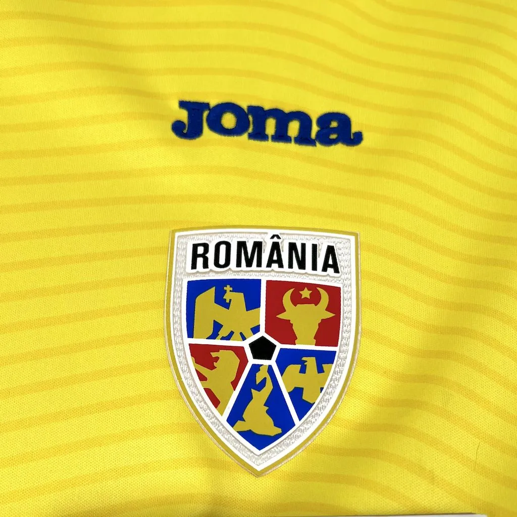 Camiseta local de Rumania 2025/26 - Image 3