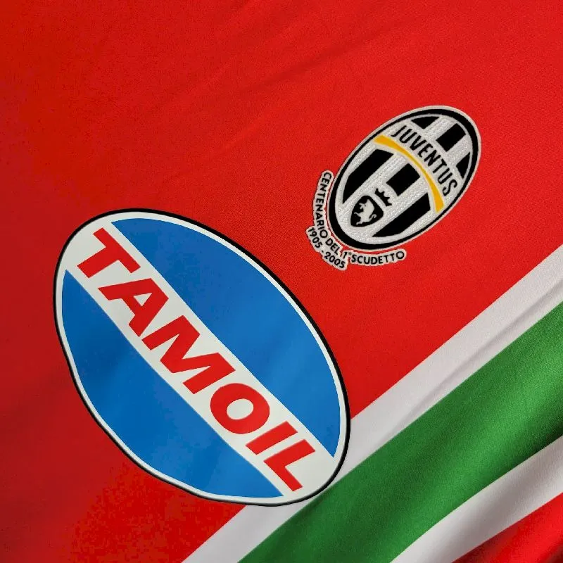 Camiseta retro visitante de la Juventus 2005/06 - Image 4