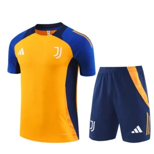 Camiseta de entrenamiento + pantalón corto Juventus 2024/25 para adulto 14001