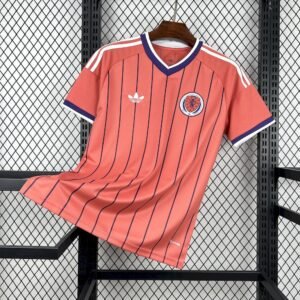 Camiseta visitante de Escocia para el Mundial 2026