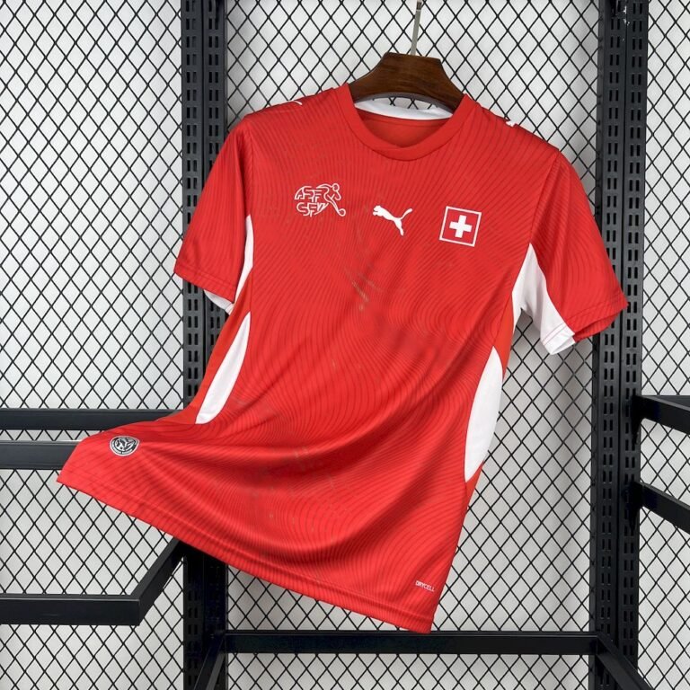 Camiseta local de Suiza para el Mundial 2026