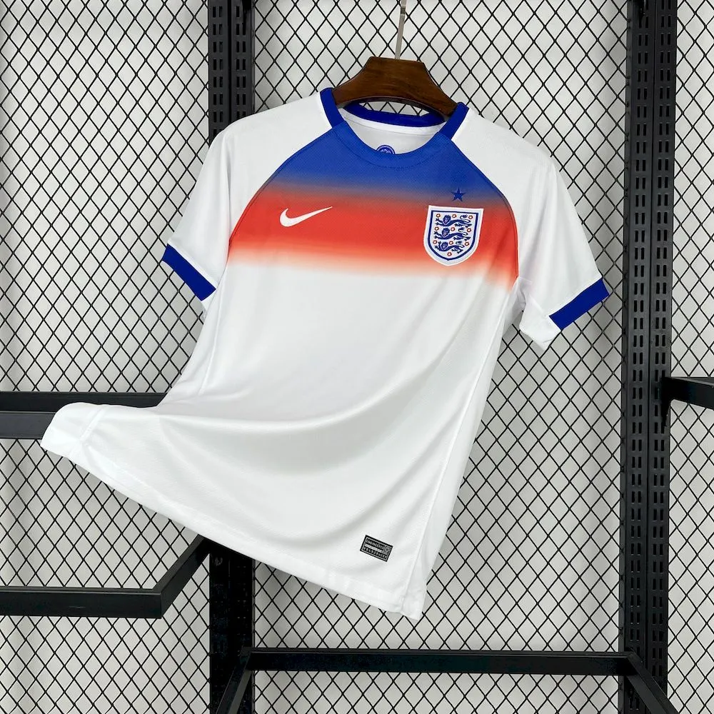 Camiseta local femenina de Inglaterra para la Eurocopa 2025/26