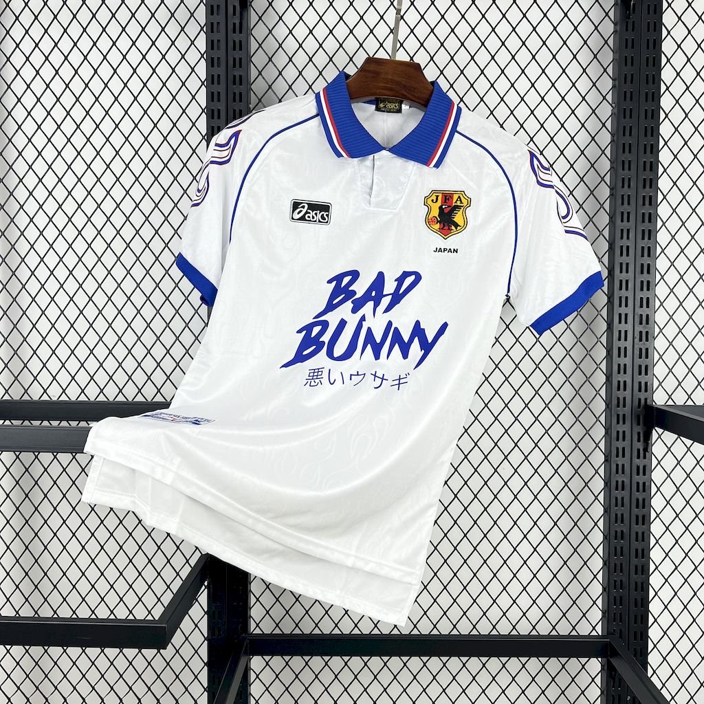 Camiseta retro de visitante de Japon 1998 de Bad Bunny