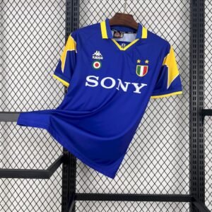 Camiseta retro visitante de la Juventus 1995/96
