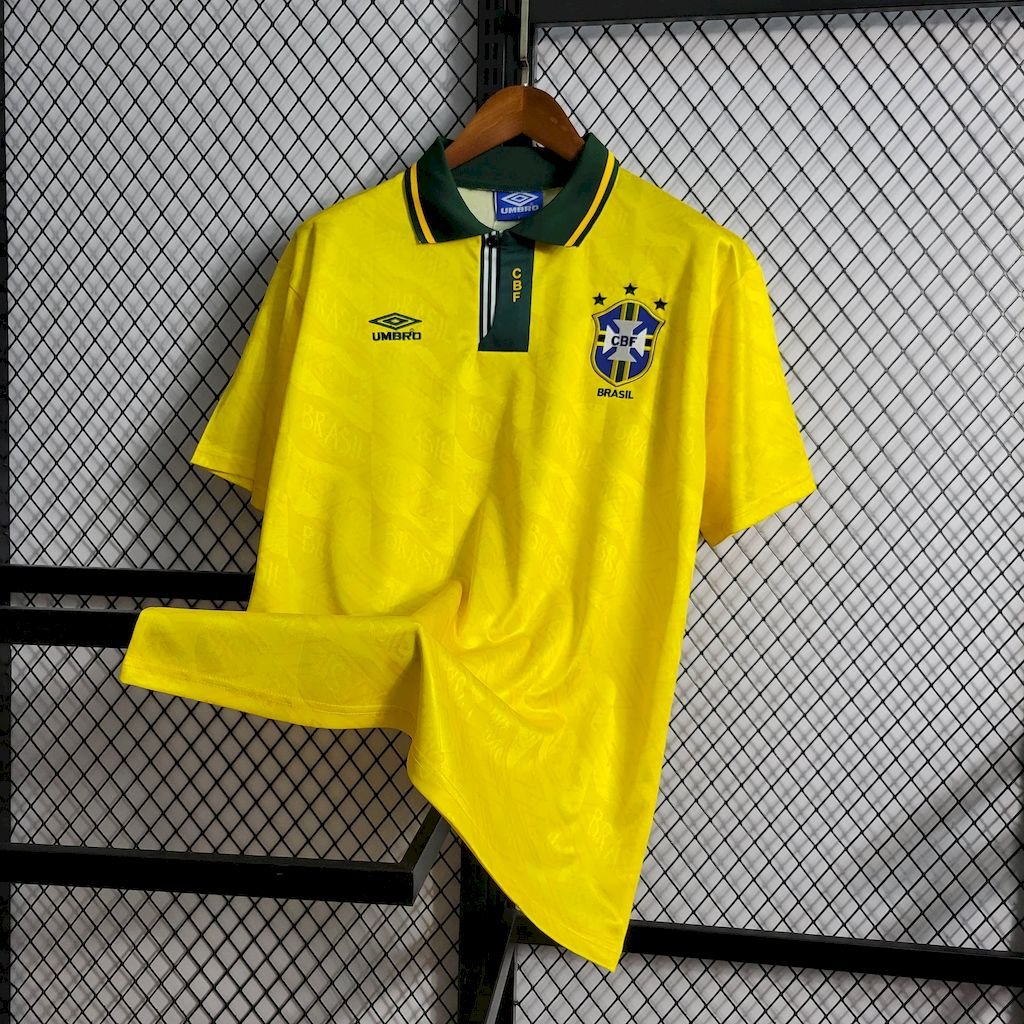 Camiseta retro local de Brasil 1991/93
