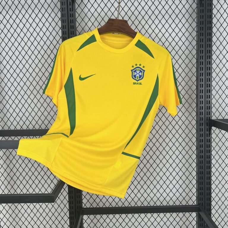 Camiseta retro local de Brasil 2002